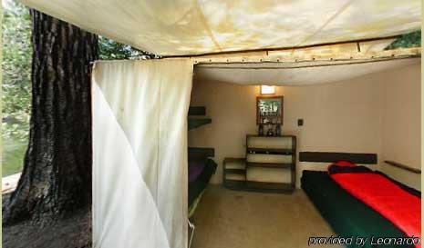 Housekeeping Camp Hotel Curry Village Room photo